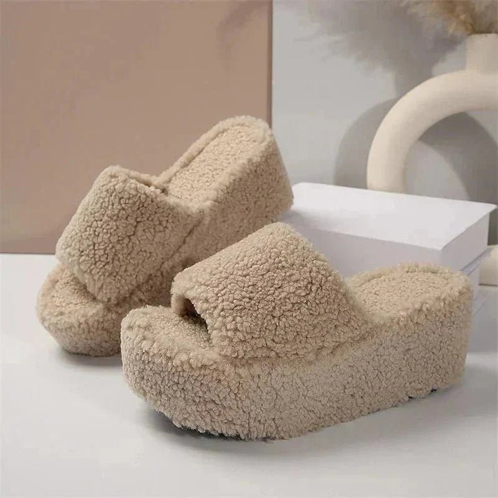 Amara Haven | Slides - Mijn winkel