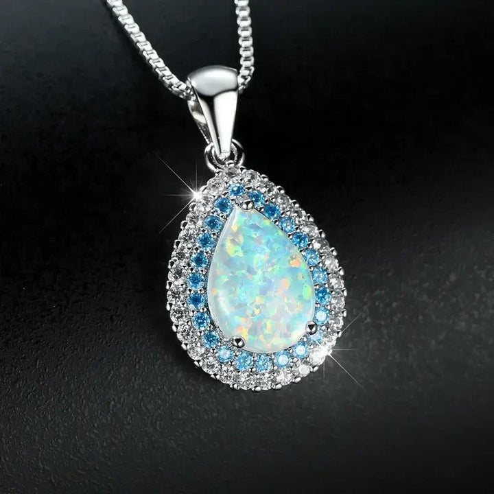 Elegant Blue Opal Drop Sparkling Necklace | White Gold - Mijn winkel